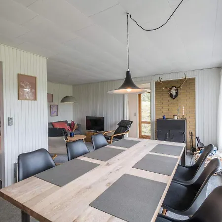 4 Person Holiday In Fan